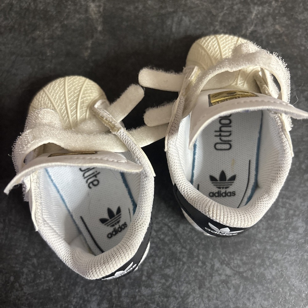 Infant Adidas Shoes Soft Sole - Picture 8 of 9